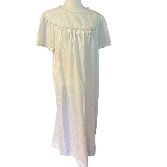 Vintage hand made night gown full length - Picture 1 of 3